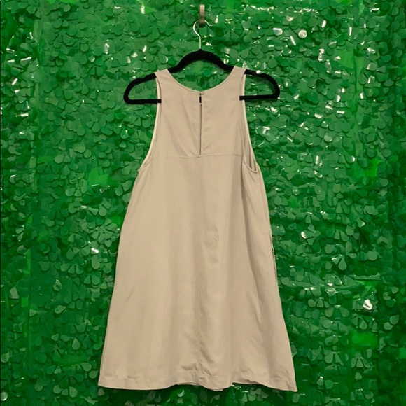 Adorable Wilfred Linen Dress with Pockets - Picture 2 of 3
